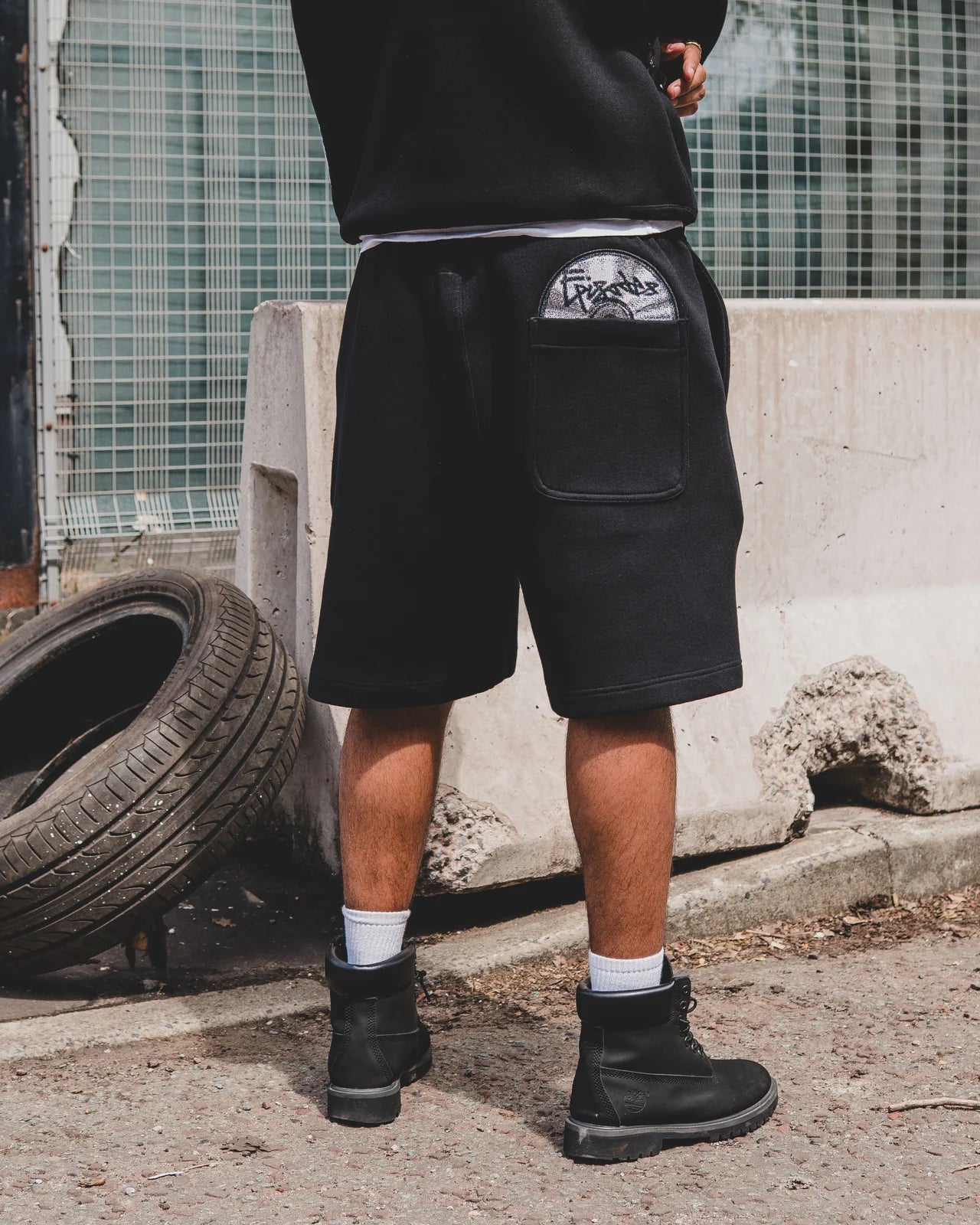 DISK Shorts